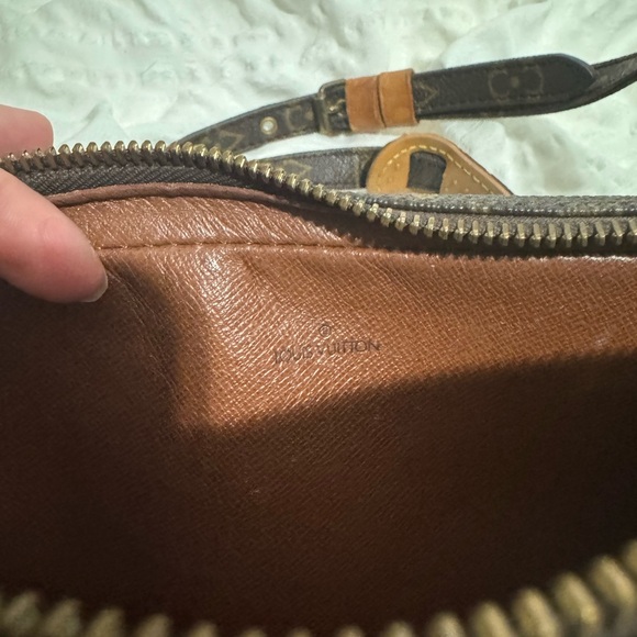 Louis Vuitton Pochette Marly Bandouliere - Picture 6 of 14